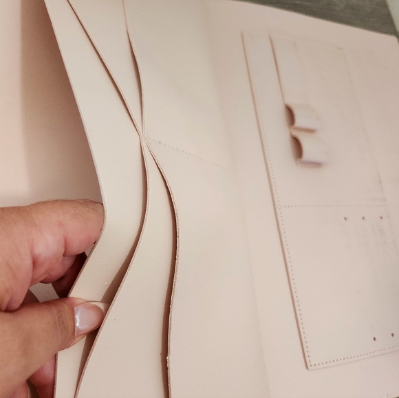 Glass Ladder Laptop portfolio - Picture 11 of 14